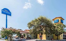 Baymont Inn & Suites San Antonio/wurzbach
